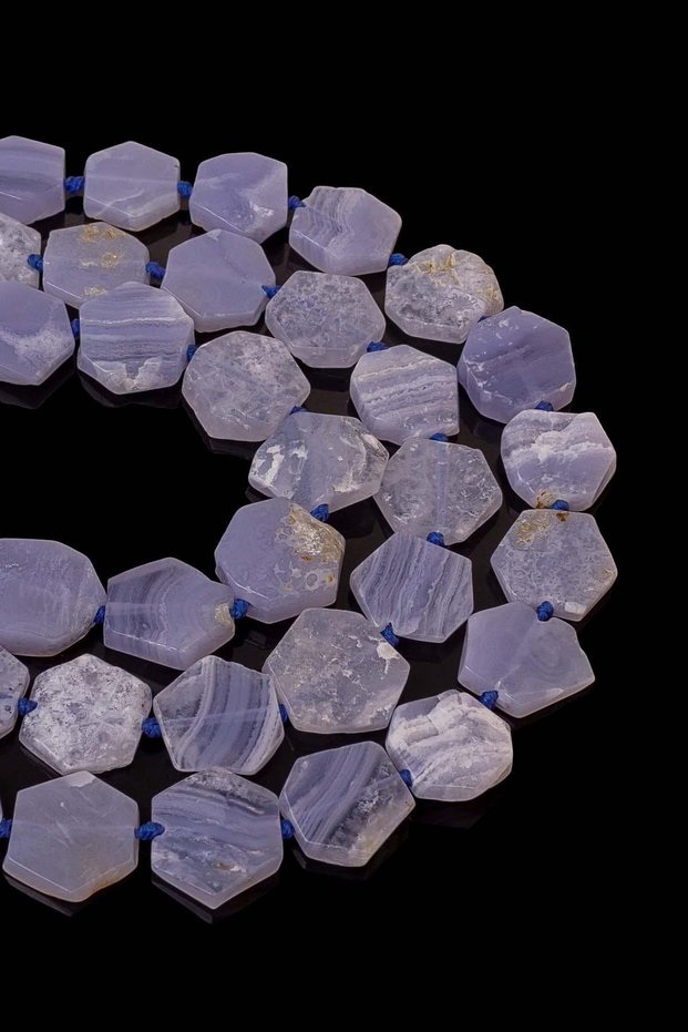 14x4 mm Calcedonie Stone Array