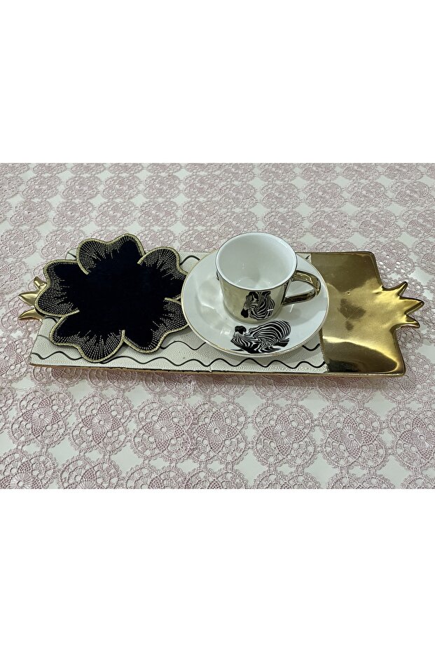 6-Piece Gold Color Embroidery Felt Coffee Side Presentation Napkin