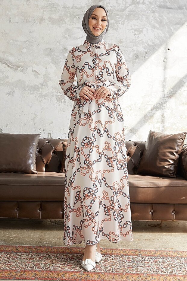 فستان ستان منقوش بحزام وسلسلة من روبي - رمادي - 4