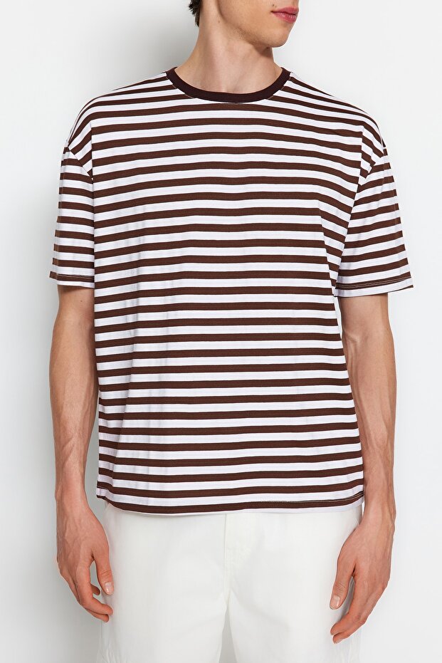 Açık Kahverengi Oversize/Geniş Kesim Çizgili Bisiklet Yaka Kısa Kol T-Shirt TMNSS20TS0511 - 5