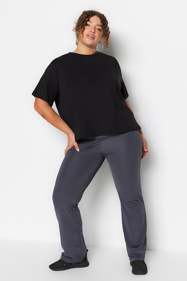 Siyah Bisiklet Yaka Dikiş Detaylı %100 Pamuk Örme Crop T-Shirt TBBSS23BF00037 - 2