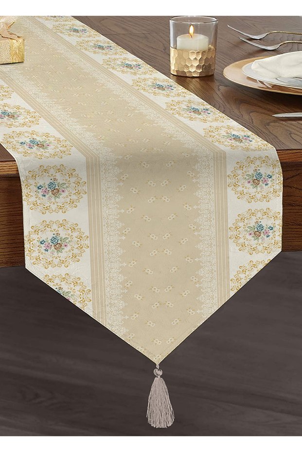 Custom Design Digital Printed Decorative Tufted Chenille Triangle Runner