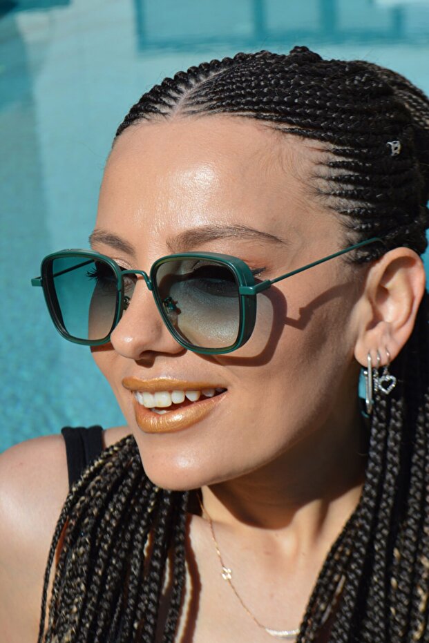 Women's Sunglasses - Stylish and Comfortable Design