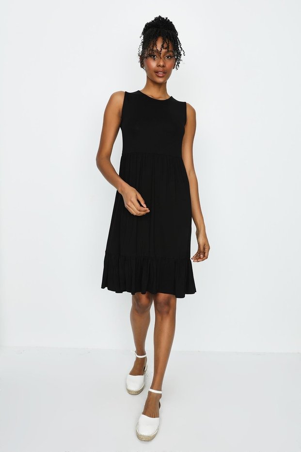 Women's Black Crew Neck Skirt Frilly Knitted Dress
