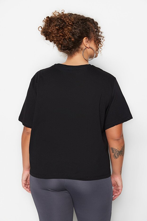 Siyah Bisiklet Yaka Dikiş Detaylı %100 Pamuk Örme Crop T-Shirt TBBSS23BF00037 - 5