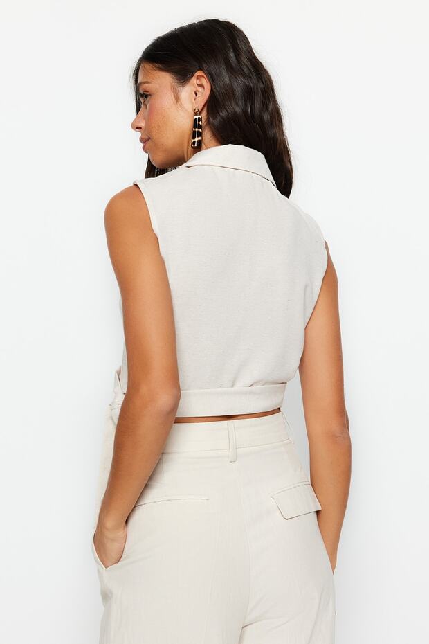 Bej Bağlamalı Crop Dokuma Keten Görünümlü Bluz TWOSS23BZ00550 - 10