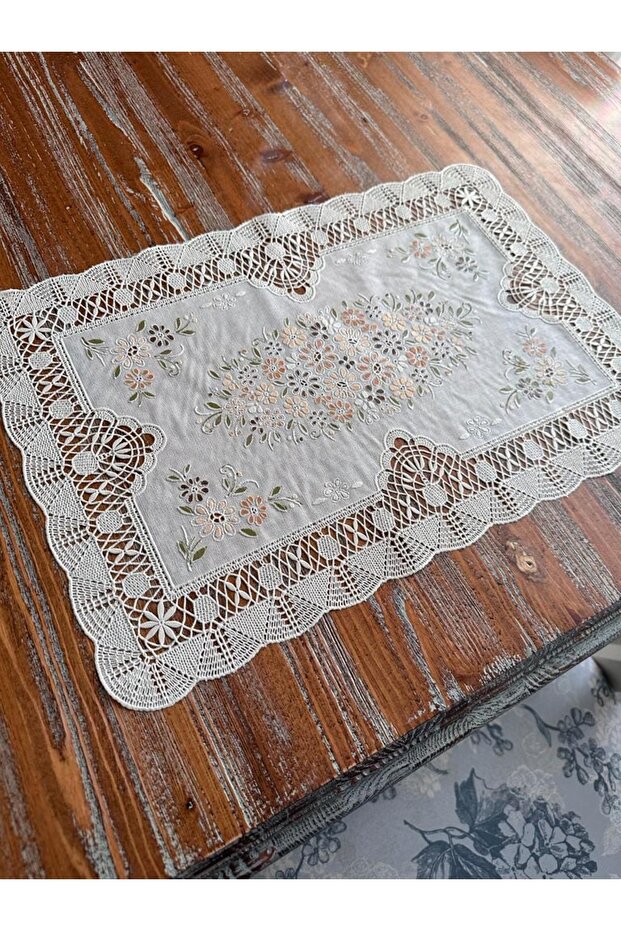 2-Piece American Service - Lace Embroidery Looking 1stClass Washable PVC 30x45 Cm