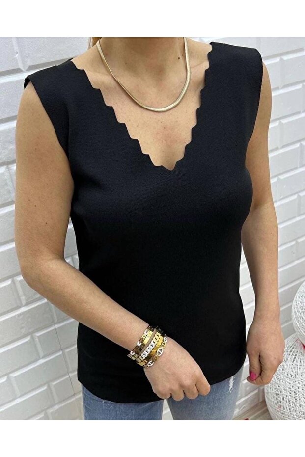 Kolsuz Büstiyer - 1