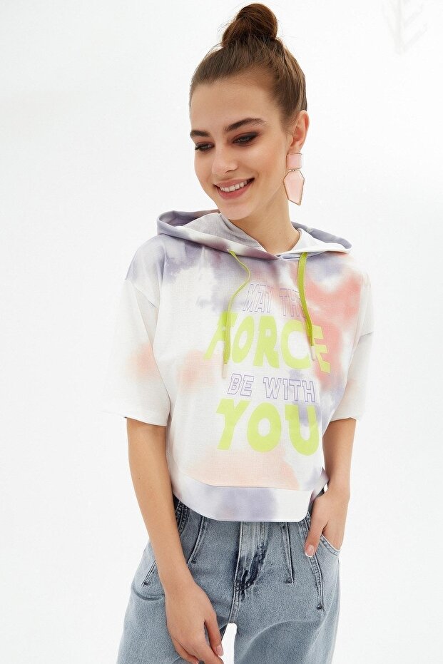 Women's Salmon Hooded Batik Patterned Crop T-Shirt P21s201-10901