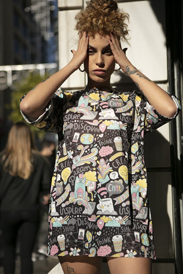 Women's Printed Slit Short Sleeve T-Shirt Y20s110-3124