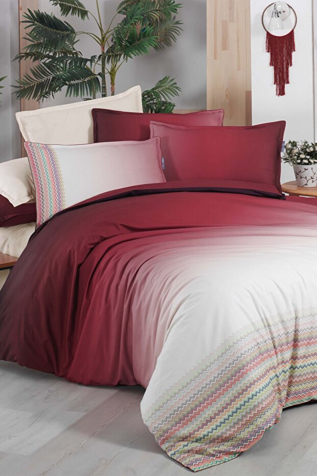 Lindi Red Double 100% Cotton Fancy Poplin Duvet Cover Set