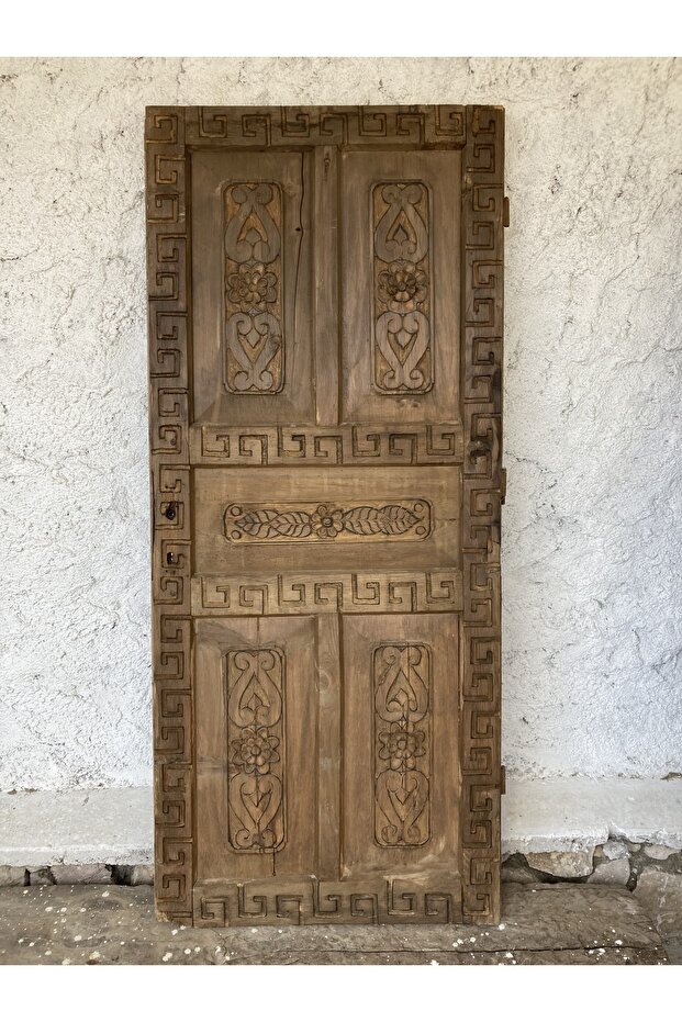 Işlemeli Kapı - 1