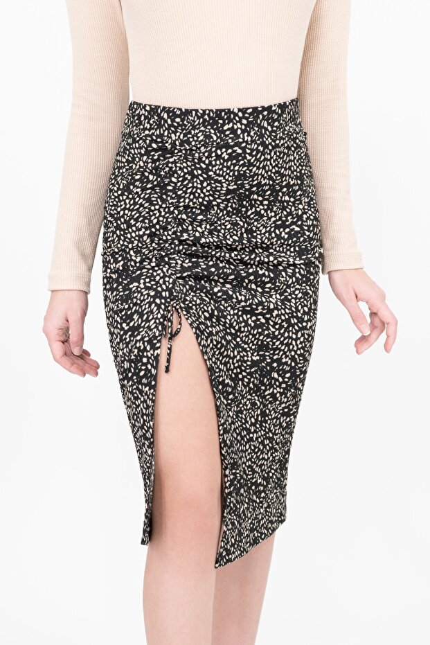 Women's Beige Black Adjustable Gathered Knitted Midi Skirt