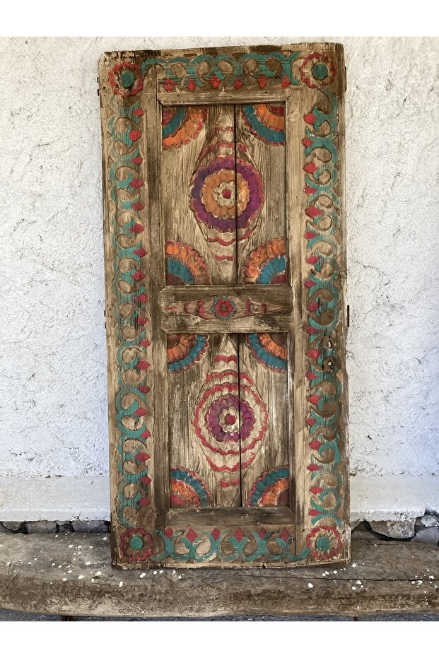 Işlemeli Kapı - 1