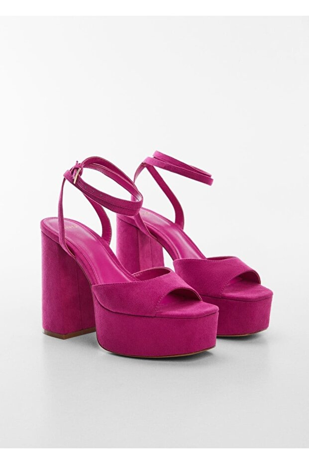 Kalın Tabanlı Bilekte Sandalet - 1