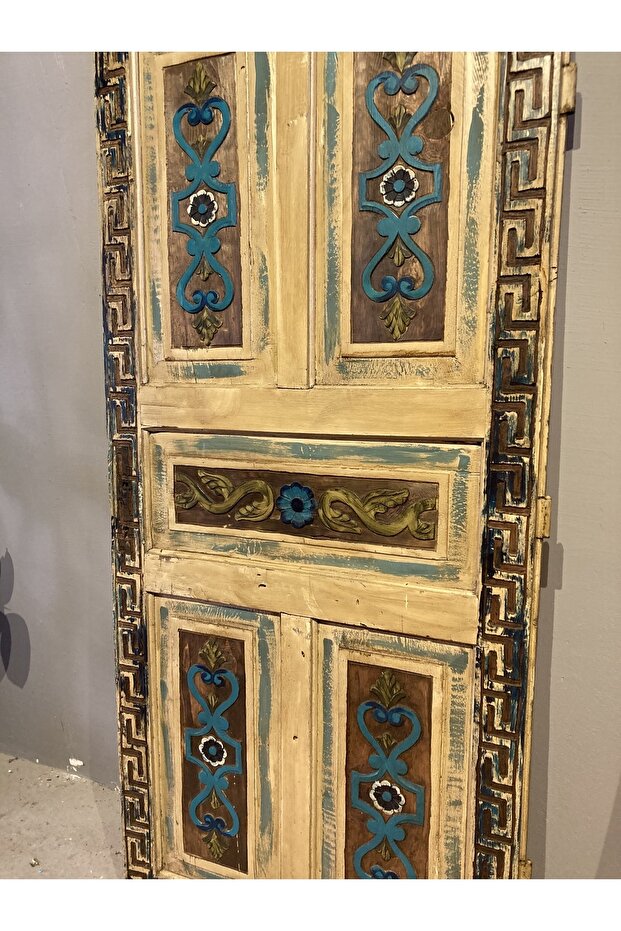 Işlemeli Kapı - 1