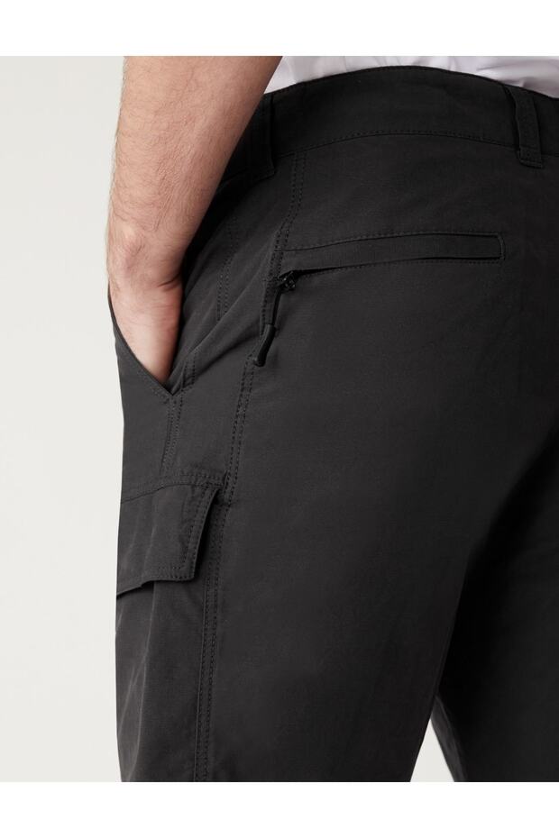 Regular Fit Stormwear™ Kargo Şort - 4