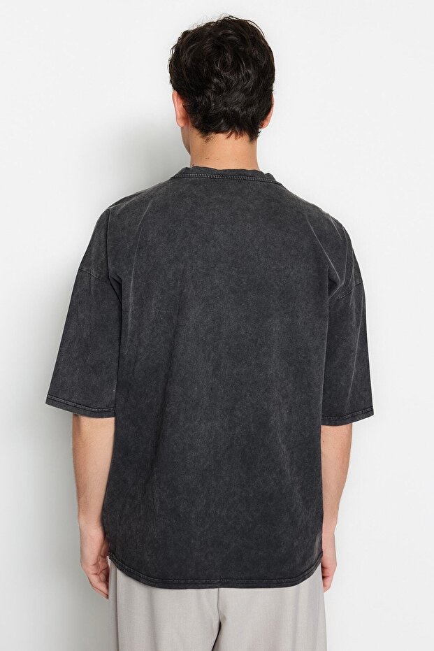 Büyük Beden Antrasit Oversize/Geniş Kesim Soluk Efekt %100 Pamuklu T-Shirt TMNSS23BF00000 - 11