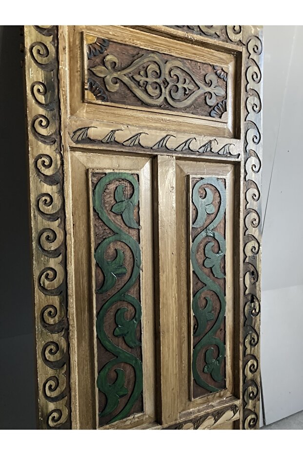 Işlemeli Kapı - 1