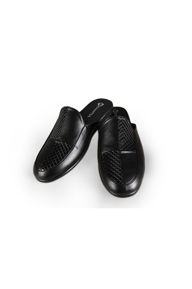 Guest House Dowry and Groom Black Men's Slippers