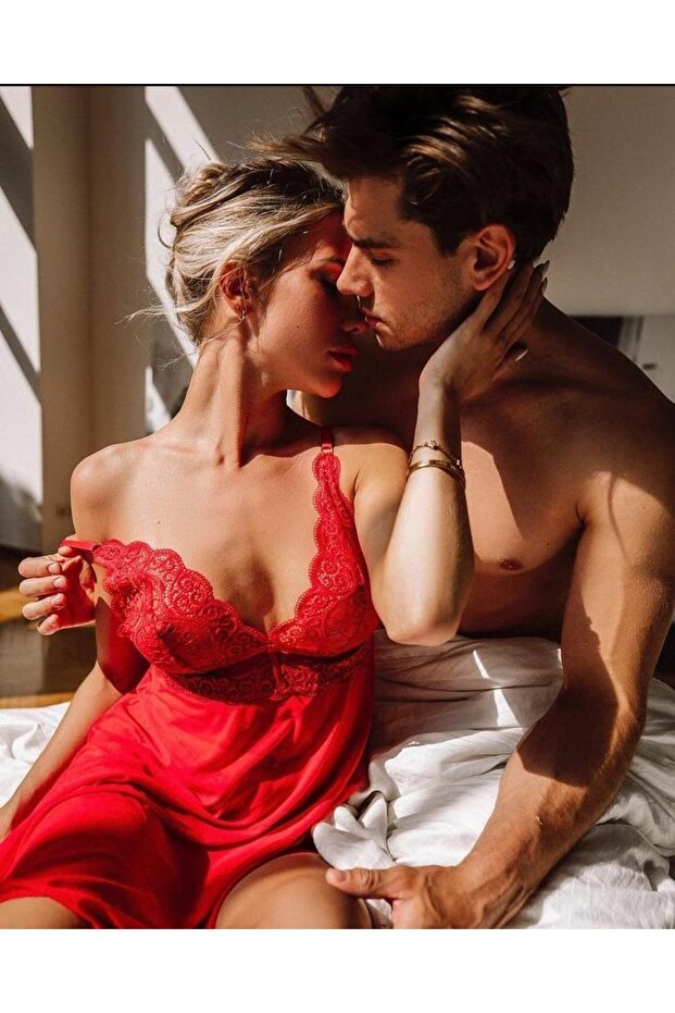 Kadın Kırmızı Göğsü Dantelli Mini Gecelik - 1