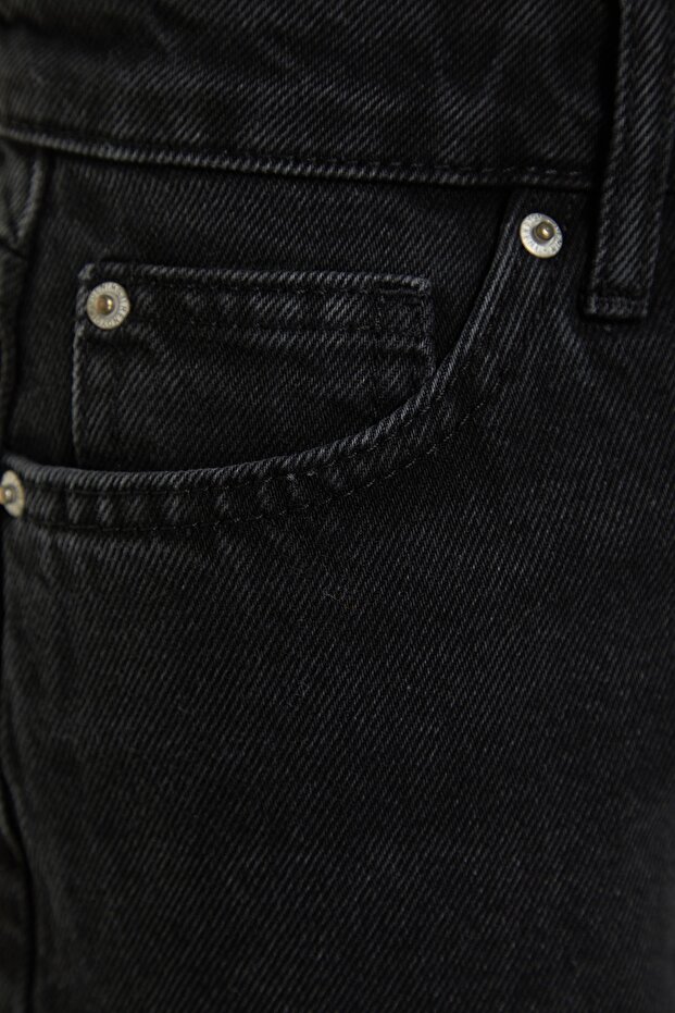 Siyah Yüksek Bel City Boy Denim Şort TWOSS23SR00199 - 9