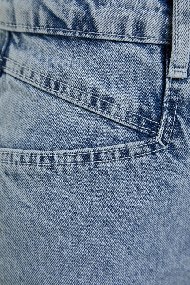 Açık Mavi More Sustainable Püsküllü Yüksek Bel Mini Denim Şort TWOSS23SR00164 - 11