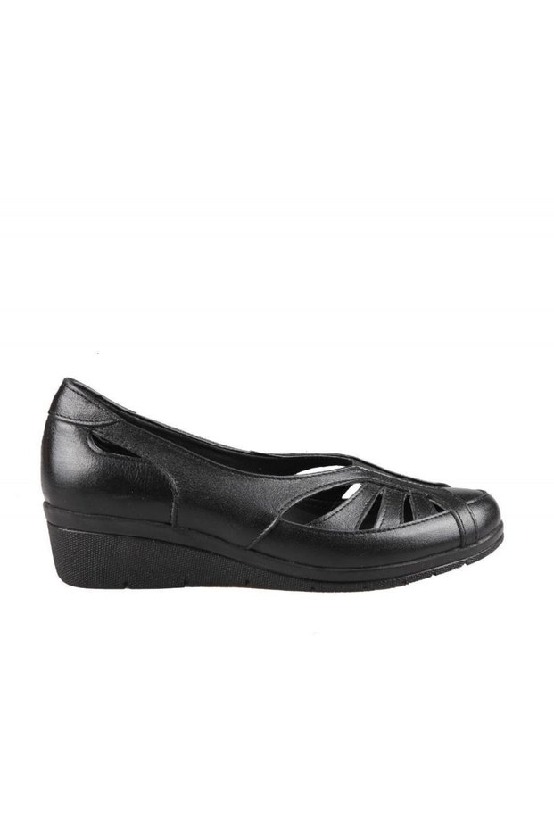 7022 Genuine Leather Orthopedic Black Women's Daily Mother Shoes