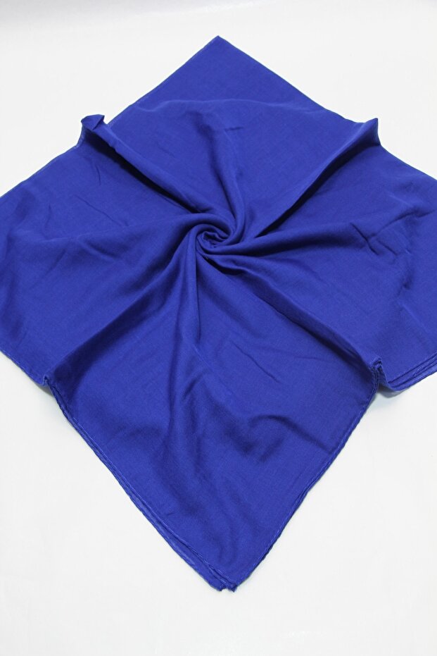 Plain Overlocked Scarf