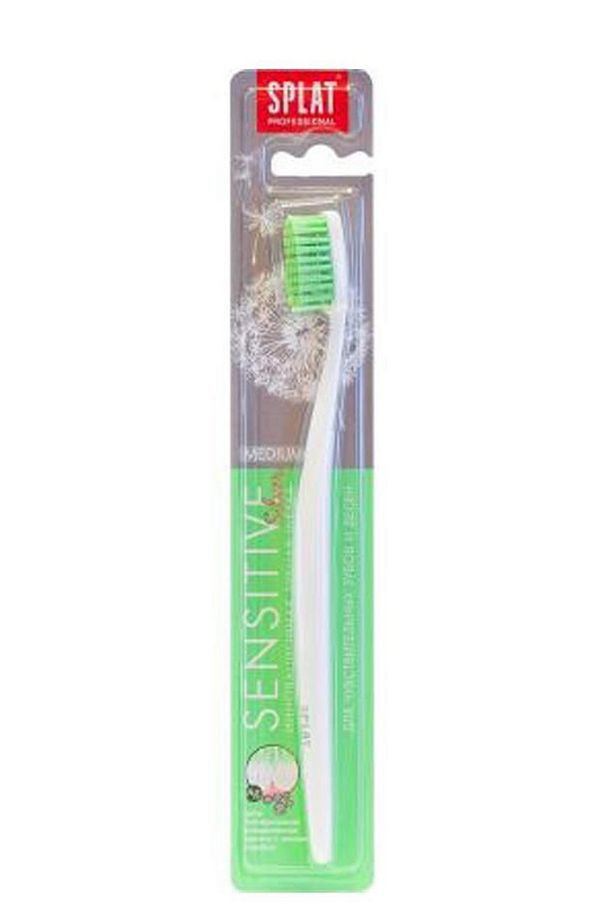 Sensitive Silver Medium Diş Fırçası Yeşil ( 1 ADET ) - 1
