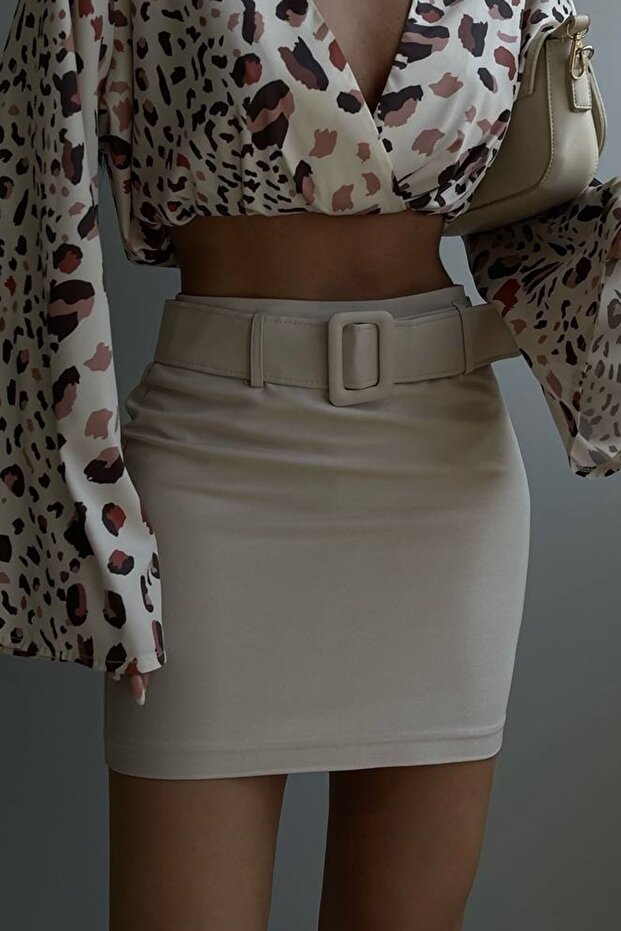 Women's Beige Belted Mini Skirt 23S02010