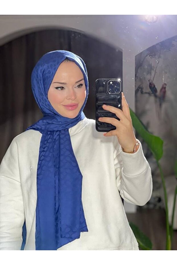 Dark Denim Bloom Pattern Shawl - 2