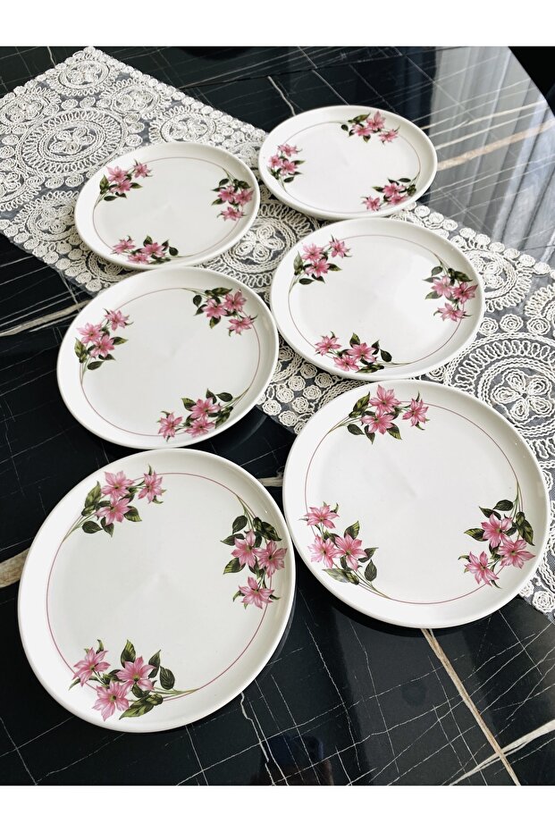 Snow Flower 6' Serving/Cake Plate