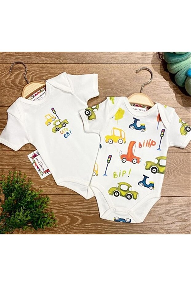 2-Piece Cotton Baby Boy Short Sleeve Snap-On Bodysuit Set Cars
