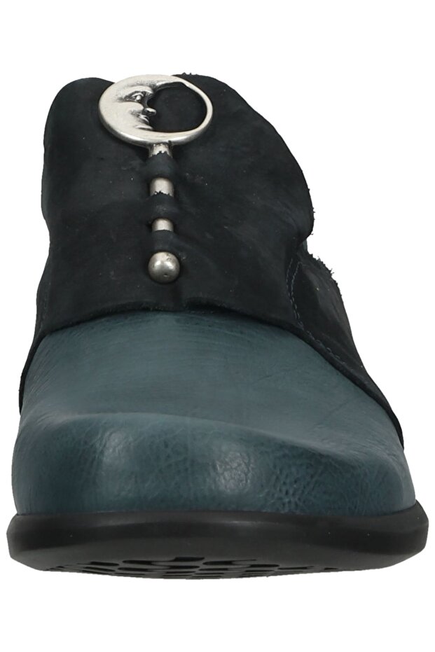 Μισά παπούτσια - 4