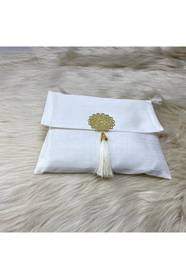 Krem Çantalı Seccade - 2