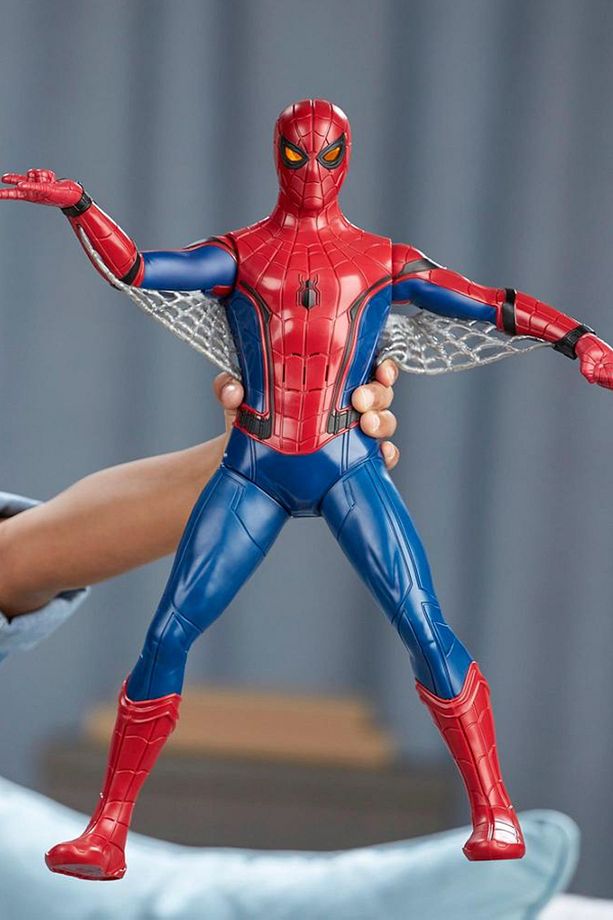İnteraktıf Dev Türkçe Konuşan Spiderman - 2