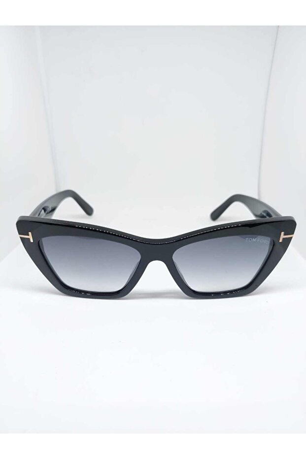 Tomford-871-01b - 1