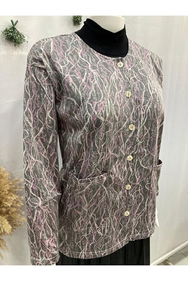 Complete Buttoned Blouse Paper - 3