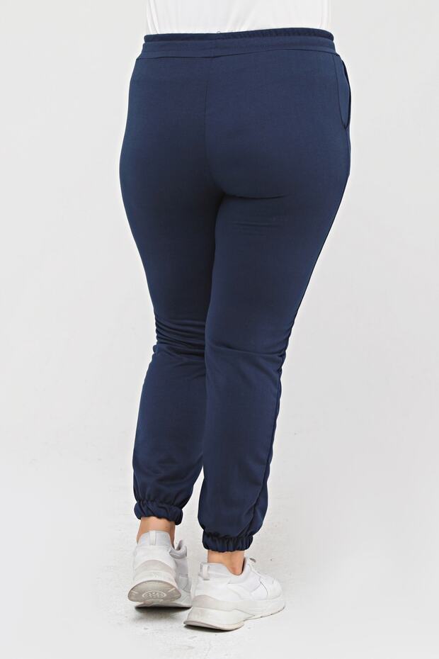 Plus Size Sweatpants - 6