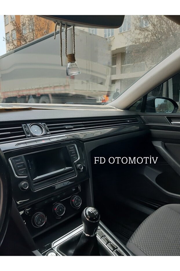 Volkswagen Passat B8 Mahogany Trim Set Glossy Black Color