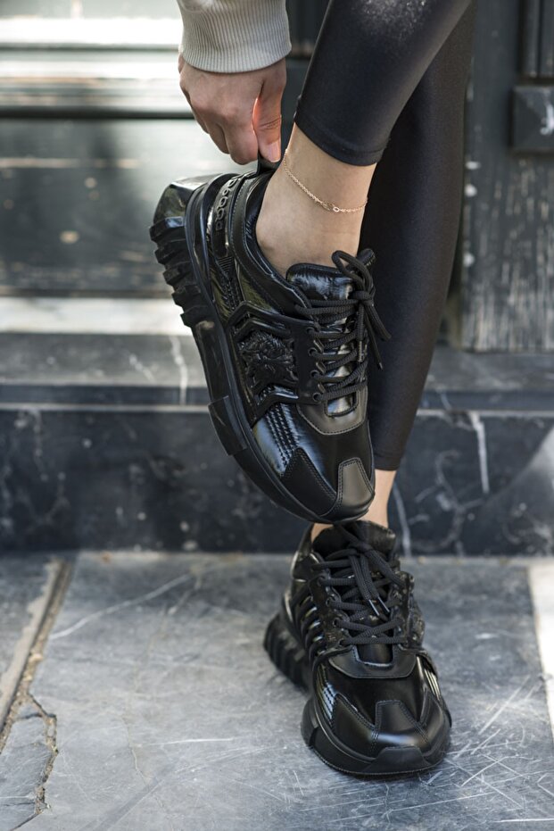 Carte Women's Black Parachute Fabric Sneaker