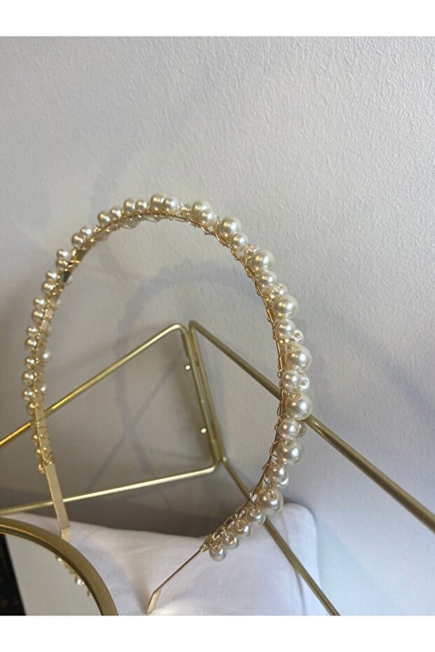 Gold Pearl Design Crown for Daily, Special Day, Invitation