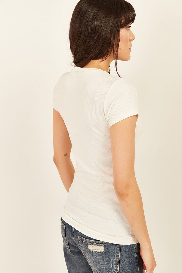 Kadın Ekru Fermualı Kaşkorse T-Shirt BLZ-19000112 - 4