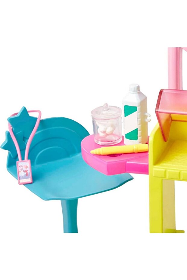 Barbie Skipper'ın Takı Standı Oyun Seti HKD78 - 4
