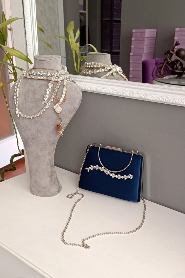 Navy Blue Satin Hand-Handed Chain Waterway Stone Evening Dress Women's Bag