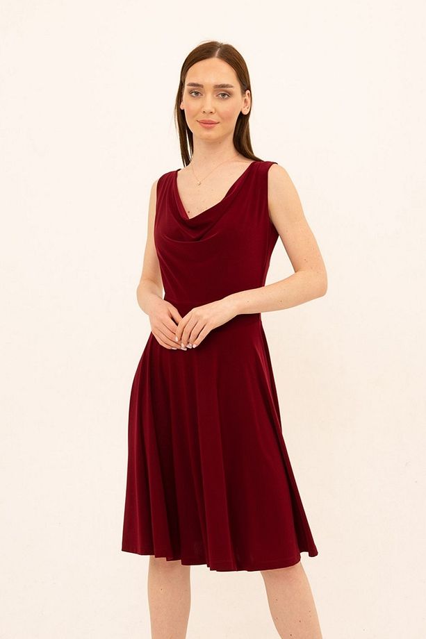 Bordo Degaje Yaka Kloş Elbise - 7