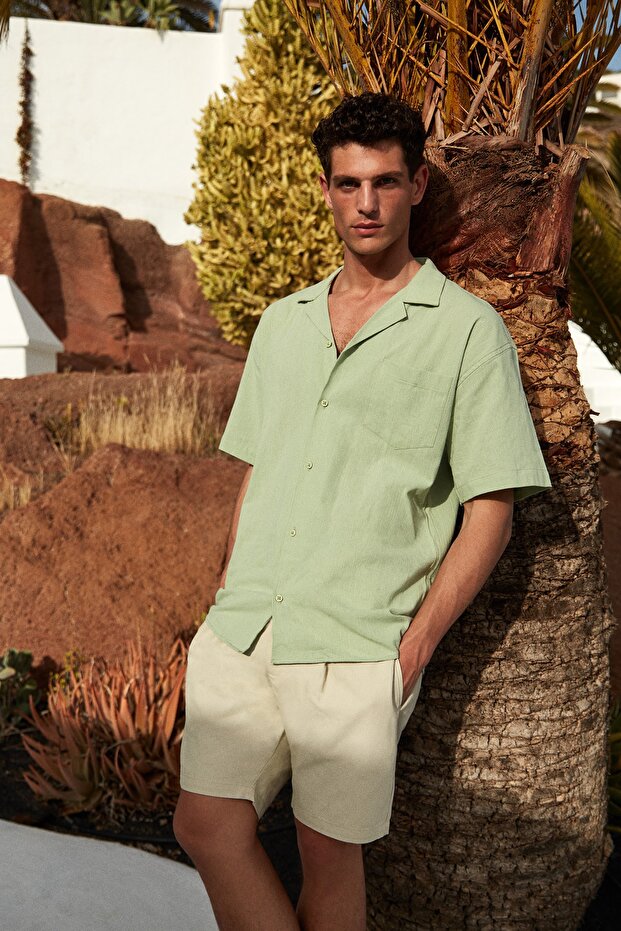 Yeşil Oversize Fit Yazlık Pamuklu Gömlek TMNSS23GO00080 - 1