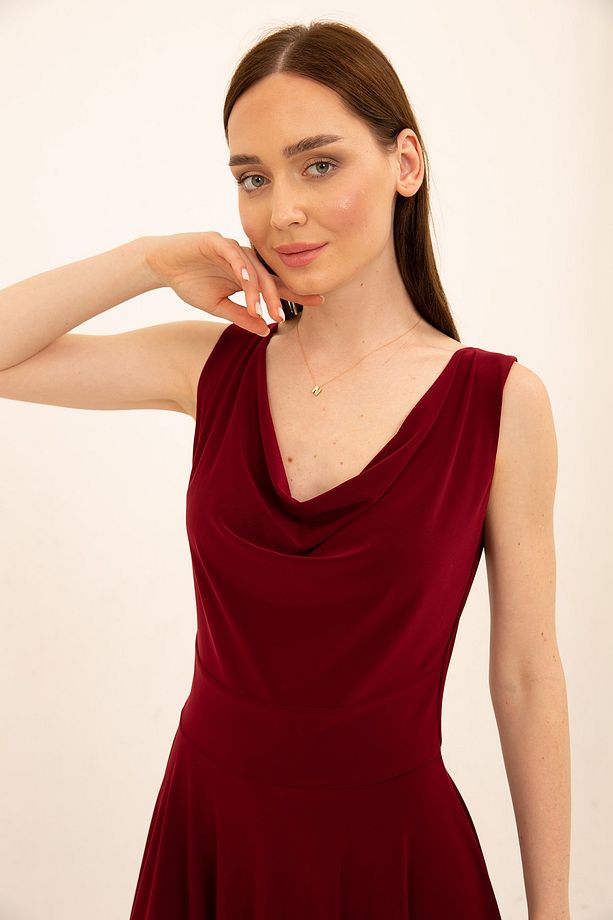 Bordo Degaje Yaka Kloş Elbise - 5