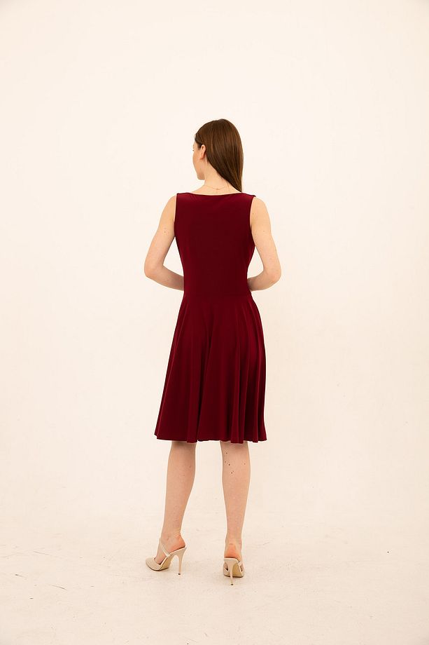 Bordo Degaje Yaka Kloş Elbise - 8